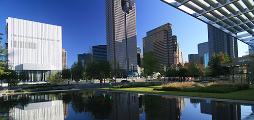 Look at Museum Tower's Downtown Dallas neighborhood
